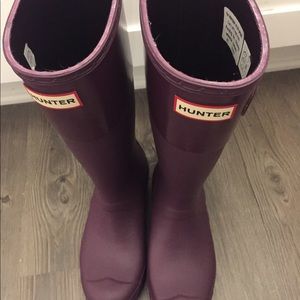 Hunter boots 5 girls, 6 women